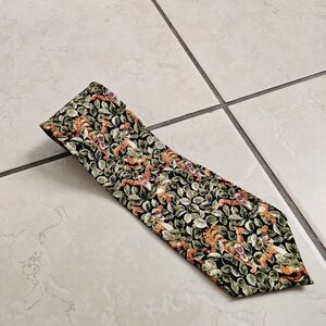 VTG Walt Disney World Tigger In Jungle Print 100% Silk Tie Hand Made  Vintage